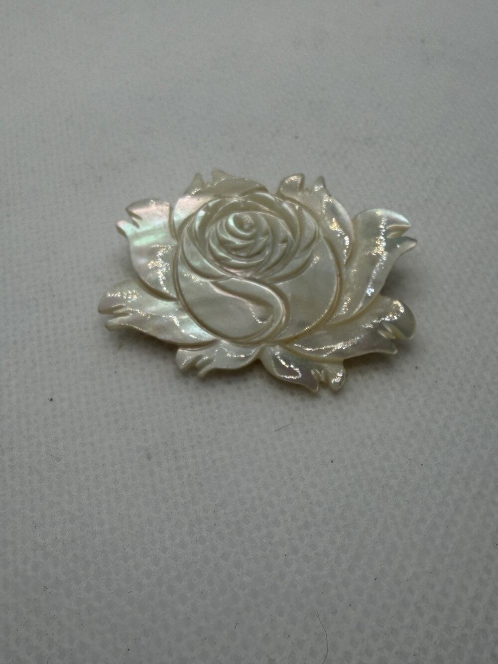 Vintage Mother Of Pearl Brooch, Iridescent Rose Shape Floral Brooch Pin Unsigned